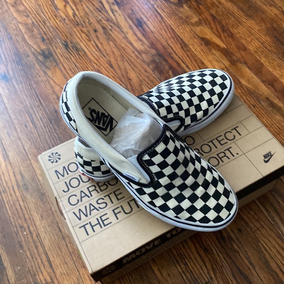 Vans - Picture 5 of 5